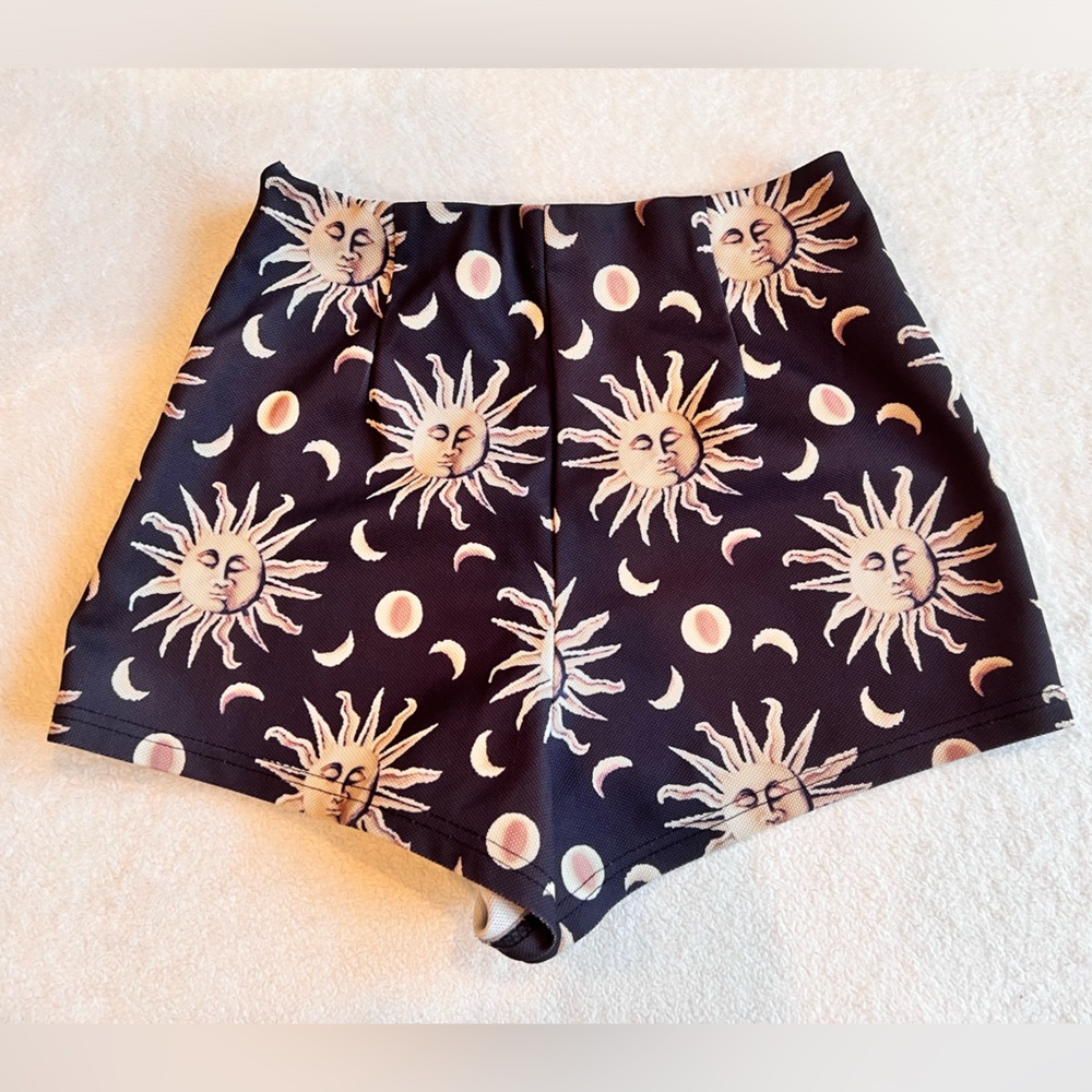✿ Verge Girl - shorts - 8 - Picture 2 of 4